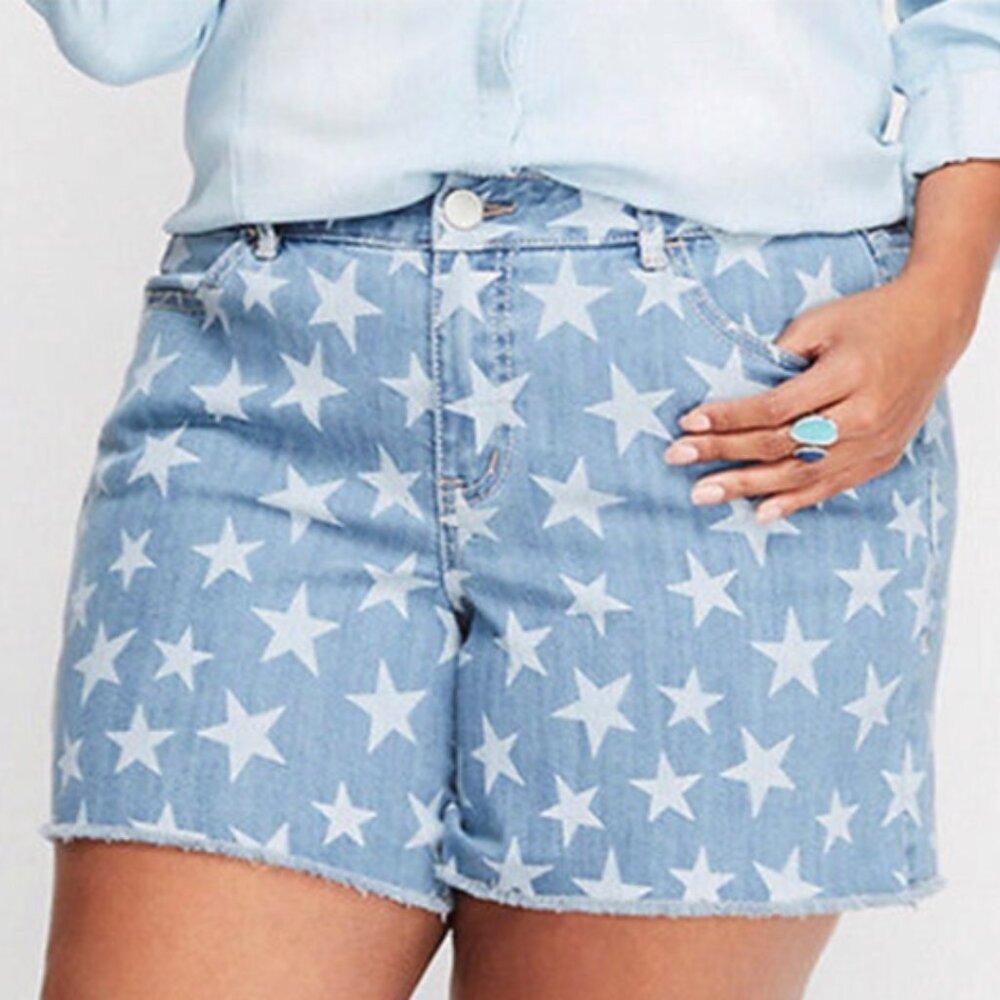 Lane Bryant Cutoff Jean Shorts  Womens Size 28 Star Print‎ Denim Patriotic